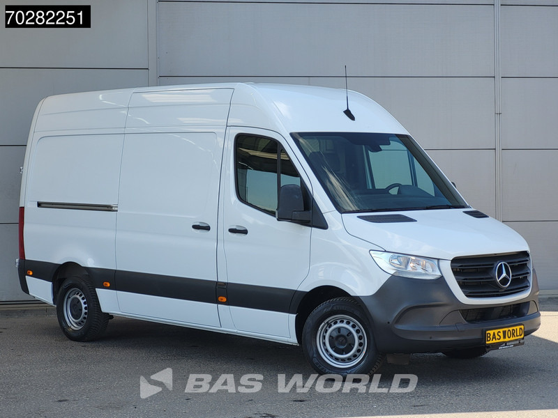 Mercedes-Benz Sprinter 317 CDI Automaat L2H2 Navi Airco Cruise Camera Parkeersensoren Euro6 L2 11m3 Airco Cruise control - Суцільнометалевий фургон: фото 3 Mercedes-Benz Sprinter 317 CDI Automaat L2H2 Navi Airco Cruise Camera Parkeersensoren Euro6 L2 11m3 Airco Cruise control - Суцільнометалевий фургон: фото 3