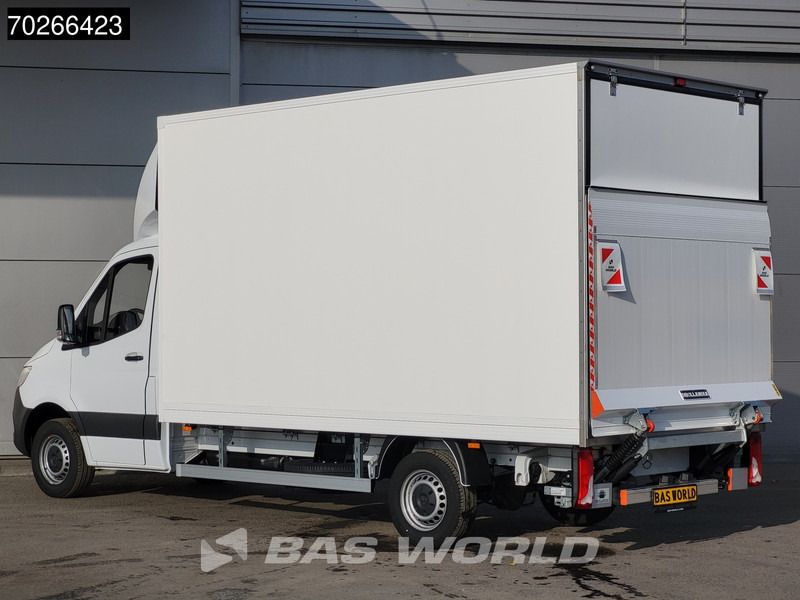 Mercedes-Benz Sprinter 317 CDI Automaat Laadklep Zijdeur Bakwagen Navi Airco Cruise MBUX Euro6 Meubelbak Koffer 12m3 Airco Cruise control - Фургон з закритим кузовом: фото 2 Mercedes-Benz Sprinter 317 CDI Automaat Laadklep Zijdeur Bakwagen Navi Airco Cruise MBUX Euro6 Meubelbak Koffer 12m3 Airco Cruise control - Фургон з закритим кузовом: фото 2