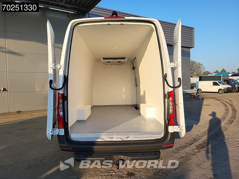 Mercedes-Benz Sprinter 317 CDI L3H2 Koelwagen Thermo King V-200 MAX 230V Stekker Trekhaak Airco Cruise Camera Navi Koeler Koel Kühlwagen 12m3 Airco Tre - Фургон-рефрижератор: фото 3 Mercedes-Benz Sprinter 317 CDI L3H2 Koelwagen Thermo King V-200 MAX 230V Stekker Trekhaak Airco Cruise Camera Navi Koeler Koel Kühlwagen 12m3 Airco Tre - Фургон-рефрижератор: фото 3