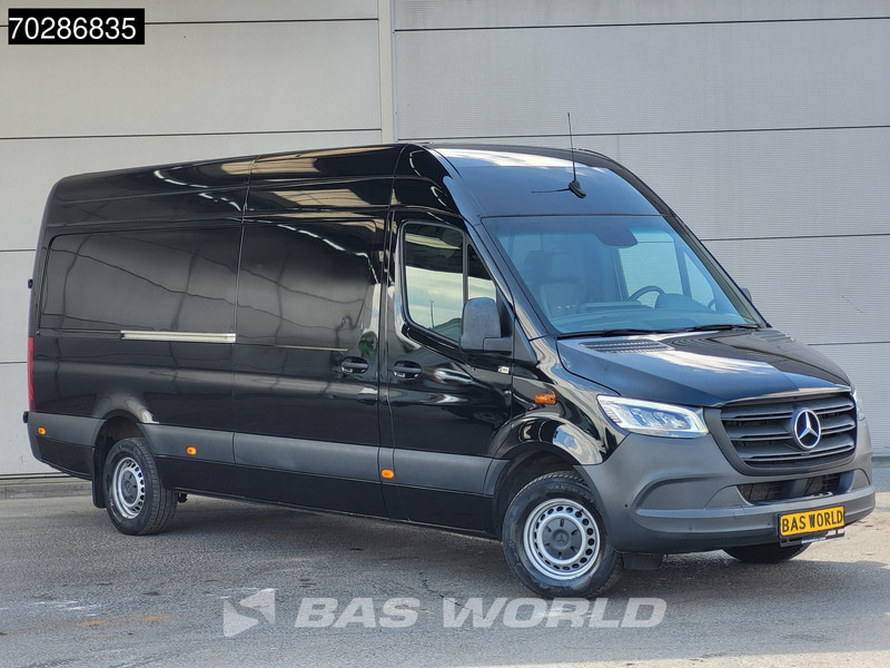 Mercedes-Benz Sprinter 319 CDI Automaat 190PK Trekhaak LED Airco Camera Parkeersensoren MBUX CarPlay Euro6 L3 16m3 Airco Trekhaak - Суцільнометалевий фургон: фото 3 Mercedes-Benz Sprinter 319 CDI Automaat 190PK Trekhaak LED Airco Camera Parkeersensoren MBUX CarPlay Euro6 L3 16m3 Airco Trekhaak - Суцільнометалевий фургон: фото 3