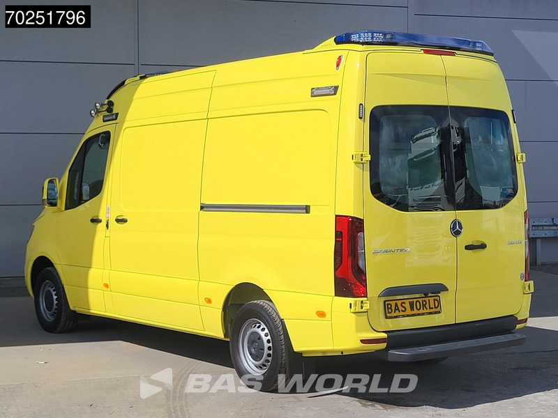 Mercedes-Benz Sprinter 319 CDI Automaat L2H2 New! Ambulance Ziekenwagen Rettungswagen Krankenwagen 10m3 Airco Cruise control - Карета швидкої допомоги: фото 2 Mercedes-Benz Sprinter 319 CDI Automaat L2H2 New! Ambulance Ziekenwagen Rettungswagen Krankenwagen 10m3 Airco Cruise control - Карета швидкої допомоги: фото 2