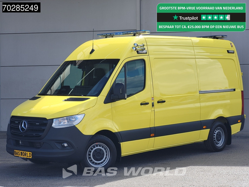 Mercedes-Benz Sprinter 319 CDI Automaat Nieuw! Complete Ambulance Ziekenwagen Rettungswagen Krankenwagen 11m3 Airco Cruise control - Карета швидкої допомоги: фото 1 Mercedes-Benz Sprinter 319 CDI Automaat Nieuw! Complete Ambulance Ziekenwagen Rettungswagen Krankenwagen 11m3 Airco Cruise control - Карета швидкої допомоги: фото 1
