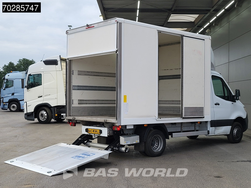 Mercedes-Benz Sprinter 514 CDI Laadklep Automaat Zijdeur Bakwagen Dubbellucht Airco Cruise MBUX CarPlay Euro6 Meubelbak Koffer 17m3 Airco Cruise contro - Фургон з закритим кузовом: фото 3 Mercedes-Benz Sprinter 514 CDI Laadklep Automaat Zijdeur Bakwagen Dubbellucht Airco Cruise MBUX CarPlay Euro6 Meubelbak Koffer 17m3 Airco Cruise contro - Фургон з закритим кузовом: фото 3