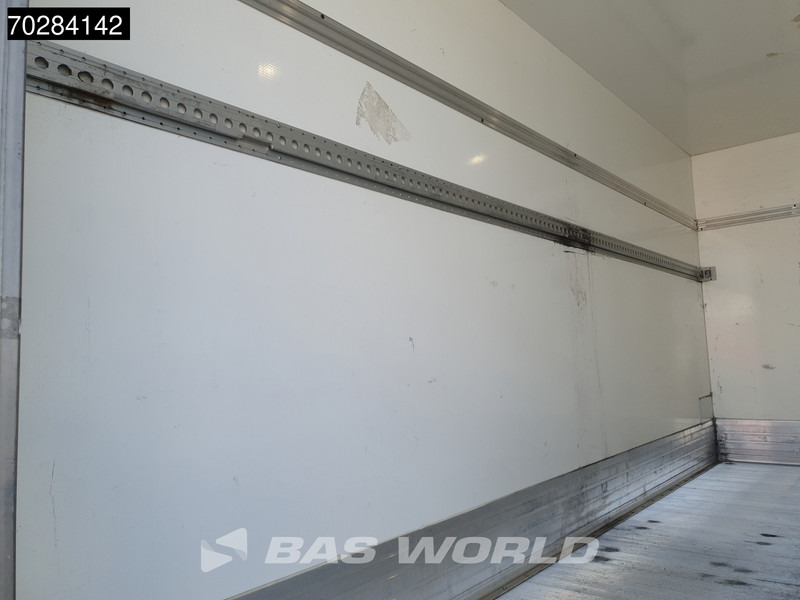 Volkswagen Crafter 102pk Bakwagen Airco Euro6 Meubelbak Koffer 17m3 Airco - Фургон з закритим кузовом: фото 5 Volkswagen Crafter 102pk Bakwagen Airco Euro6 Meubelbak Koffer 17m3 Airco - Фургон з закритим кузовом: фото 5