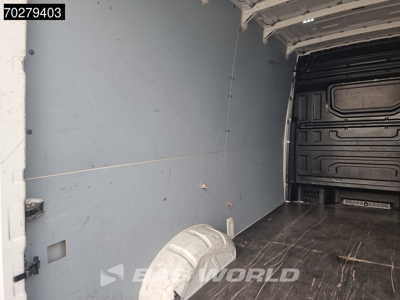 Volkswagen E-Crafter 136pk Elektrisch Automaat L3H3 115 WLTP 36kWh LED Airco Cruise Camera Parkeersensoren L2H2 11m3 Airco Cruise control - Суцільнометалевий фургон, Електричний фургон: фото 5 Volkswagen E-Crafter 136pk Elektrisch Automaat L3H3 115 WLTP 36kWh LED Airco Cruise Camera Parkeersensoren L2H2 11m3 Airco Cruise control - Суцільнометалевий фургон, Електричний фургон: фото 5