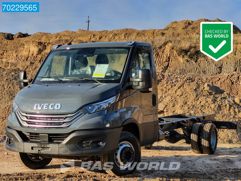 Iveco Daily 70C18 475WB Chassis Cabine Fahrgestell Airco Cruise Navi A/C - Комерційний автомобіль: фото 1 Iveco Daily 70C18 475WB Chassis Cabine Fahrgestell Airco Cruise Navi A/C - Комерційний автомобіль: фото 1