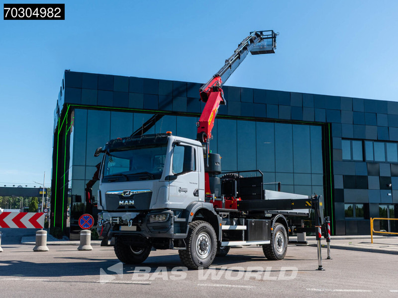 MAN TGM 18.320 4X4 NEW 4x4 Palfinger PK 27002-SH D Crane manbasket Steelsuspension - Бортова вантажівка/ Платформа, Вантажівка з маніпулятором: фото 3 MAN TGM 18.320 4X4 NEW 4x4 Palfinger PK 27002-SH D Crane manbasket Steelsuspension - Бортова вантажівка/ Платформа, Вантажівка з маніпулятором: фото 3