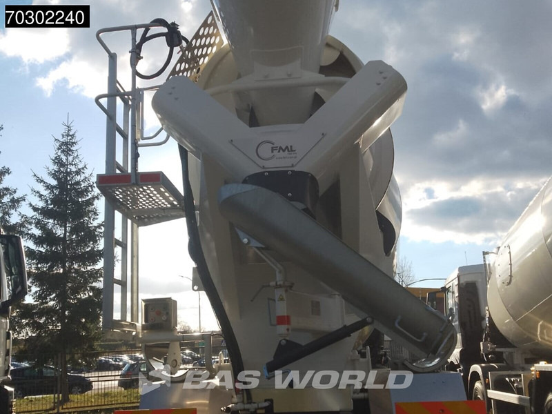 MAN TGS 41.400 8X4 12m3 FML mixer Steelsuspension Manual Airco EURO 2 - Автобетонозмішувач: фото 5 MAN TGS 41.400 8X4 12m3 FML mixer Steelsuspension Manual Airco EURO 2 - Автобетонозмішувач: фото 5