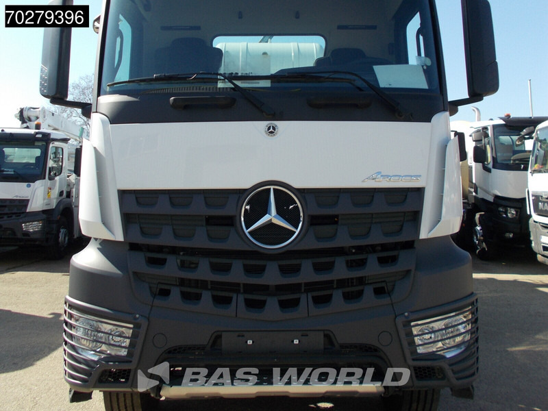 Mercedes-Benz Arocs 4145 8X4 10m3 Schwing Stetter mixer Manual Steelsuspension Euro 3 - Автобетонозмішувач: фото 5 Mercedes-Benz Arocs 4145 8X4 10m3 Schwing Stetter mixer Manual Steelsuspension Euro 3 - Автобетонозмішувач: фото 5