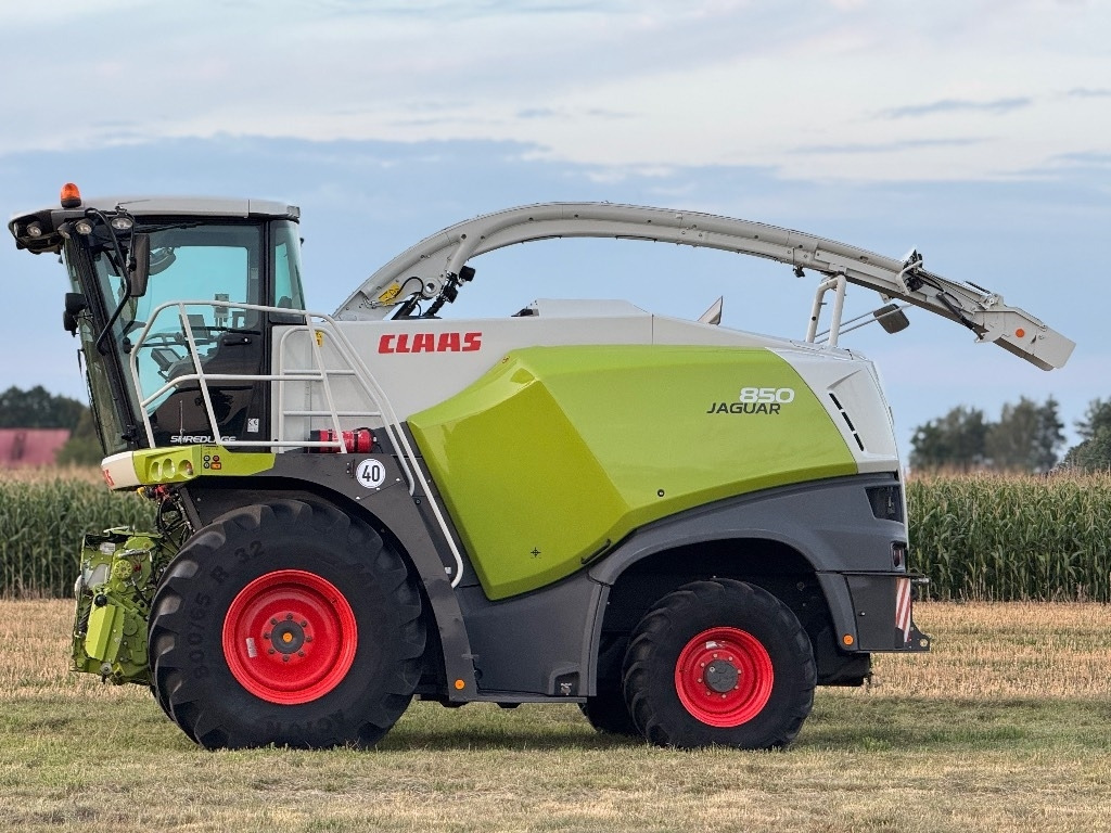 Claas Jaguar 850 Allrad - Кормозбиральний комбайн: фото 5 Claas Jaguar 850 Allrad - Кормозбиральний комбайн: фото 5