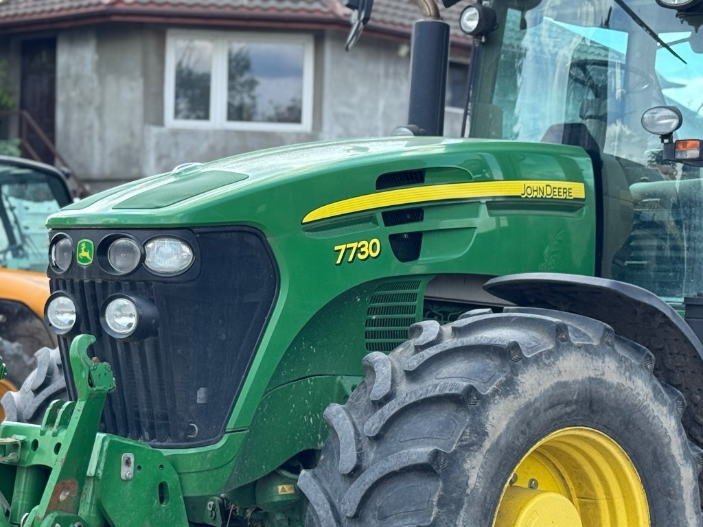 John Deere 7730 AQ - Трактор: фото 3 John Deere 7730 AQ - Трактор: фото 3