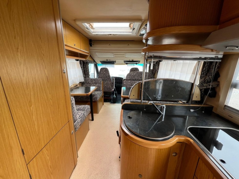Laika Ecovip 400 I - Інтегрований автобудинок: фото 4 Laika Ecovip 400 I - Інтегрований автобудинок: фото 4