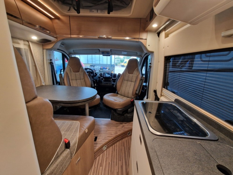 Кастенваген Malibu Van 600 DBK: фото 13
