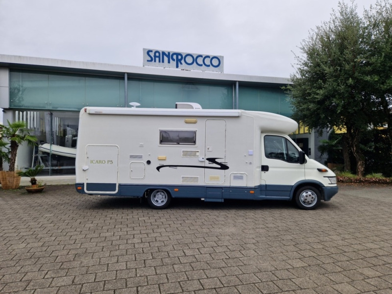 Mobilvetta Icaro P 5 - Напівінтегрований автобудинок: фото 2 Mobilvetta Icaro P 5 - Напівінтегрований автобудинок: фото 2