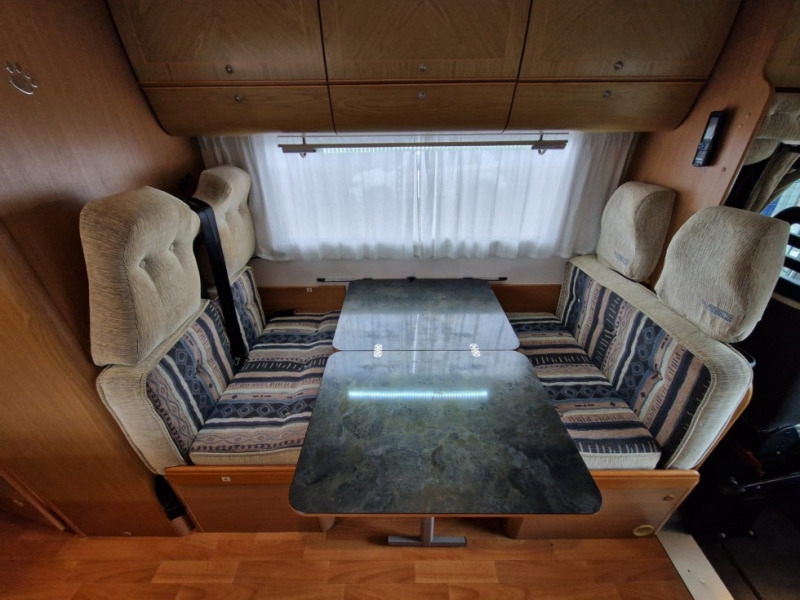 Mobilvetta Icaro P 5 - Напівінтегрований автобудинок: фото 5 Mobilvetta Icaro P 5 - Напівінтегрований автобудинок: фото 5