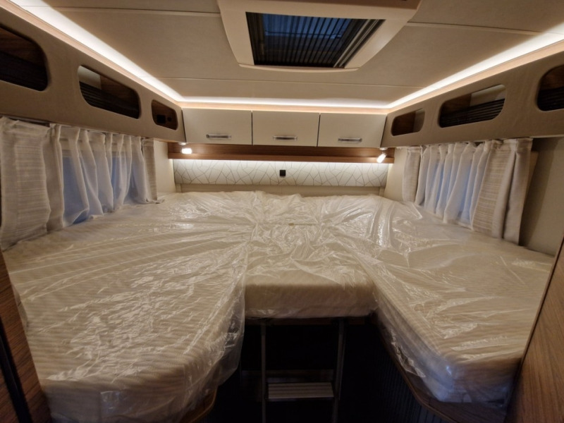 Новий Інтегрований автобудинок Weinsberg CaraCompact Suite MB 640 MEG: фото 10 Новий Інтегрований автобудинок Weinsberg CaraCompact Suite MB 640 MEG: фото 10