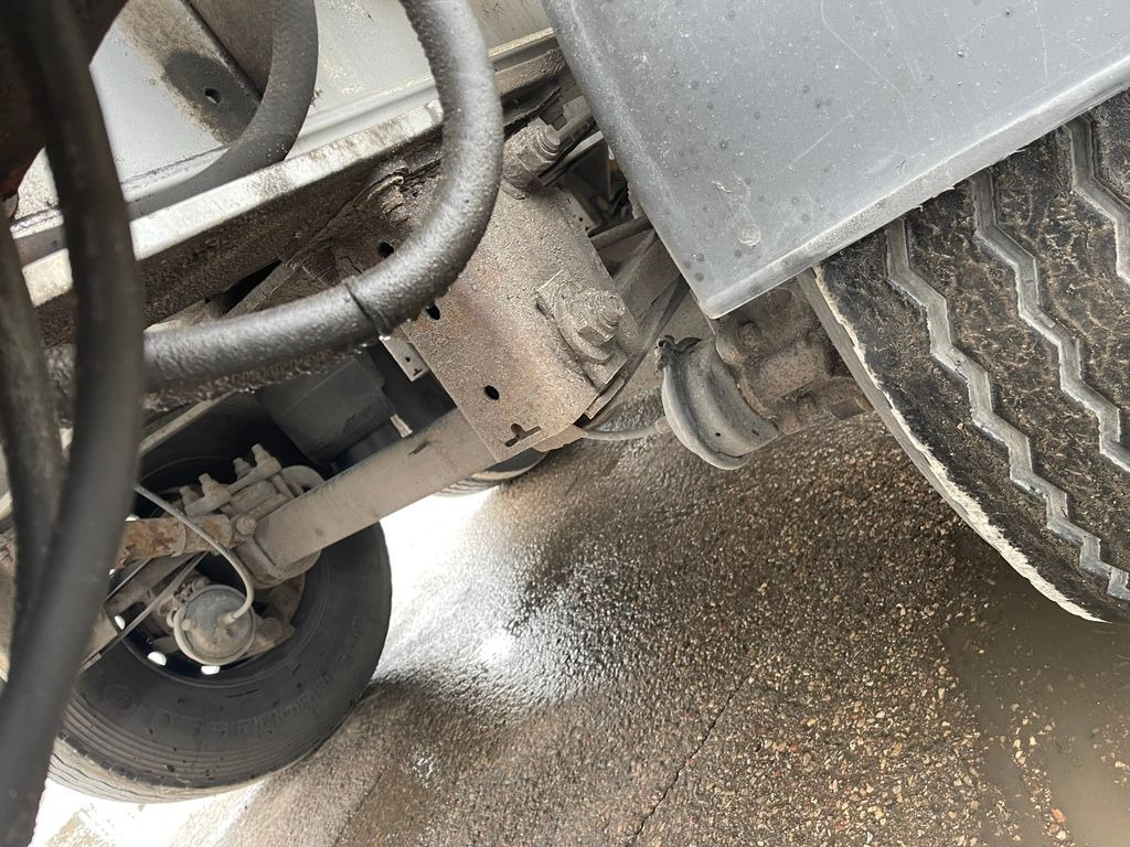 Benalu SILO 60 - Напівпричіп цистерна для сипучих вантажів: фото 5 Benalu SILO 60 - Напівпричіп цистерна для сипучих вантажів: фото 5