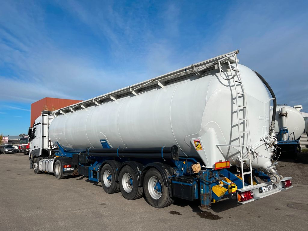 Spitzer 59.000Liter - Напівпричіп цистерна для сипучих вантажів: фото 3 Spitzer 59.000Liter - Напівпричіп цистерна для сипучих вантажів: фото 3