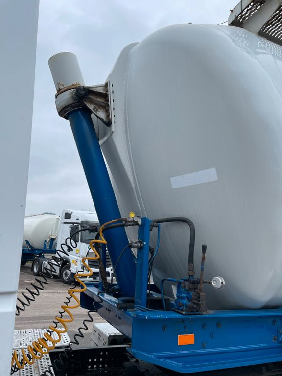 Spitzer Spitzer 58.000Liter - Напівпричіп цистерна для сипучих вантажів: фото 5 Spitzer Spitzer 58.000Liter - Напівпричіп цистерна для сипучих вантажів: фото 5