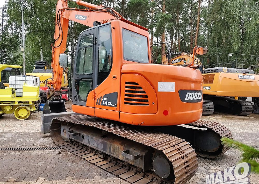 Doosan DX140LCR - Гусеничний екскаватор: фото 2 Doosan DX140LCR - Гусеничний екскаватор: фото 2