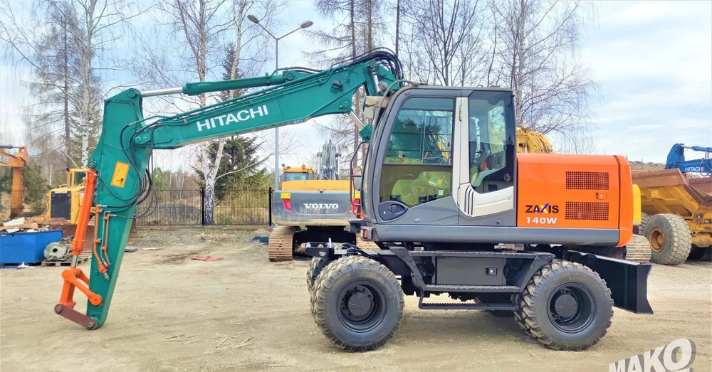 Hitachi ZX140W-3 - Колісний екскаватор: фото 1 Hitachi ZX140W-3 - Колісний екскаватор: фото 1