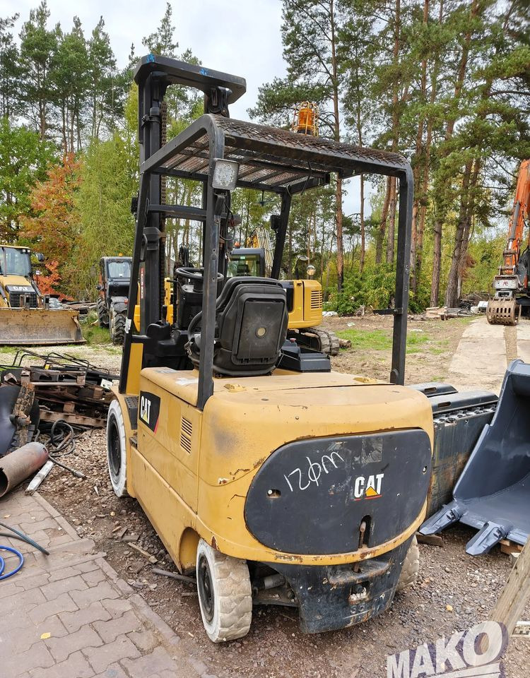 Caterpillar EP35K-PAC - Інша техніка: фото 4 Caterpillar EP35K-PAC - Інша техніка: фото 4