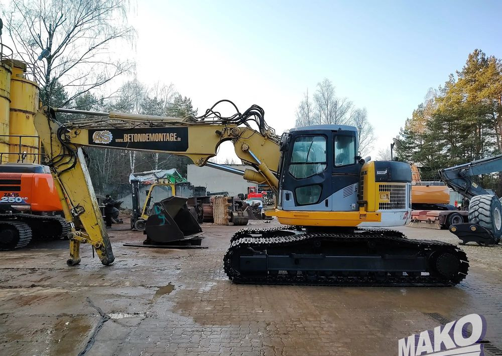 Komatsu PC228USLC-3 - Гусеничний екскаватор: фото 1 Komatsu PC228USLC-3 - Гусеничний екскаватор: фото 1