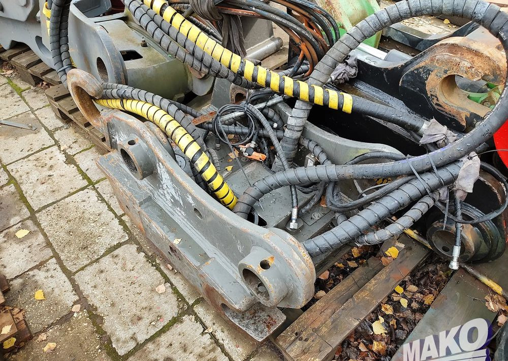 Szybkozłącze hydrauliczne OQ80 S80 OilQuick 80 - Навісне обладнання в категорії Будівельна техніка: фото 3 Szybkozłącze hydrauliczne OQ80 S80 OilQuick 80 - Навісне обладнання в категорії Будівельна техніка: фото 3