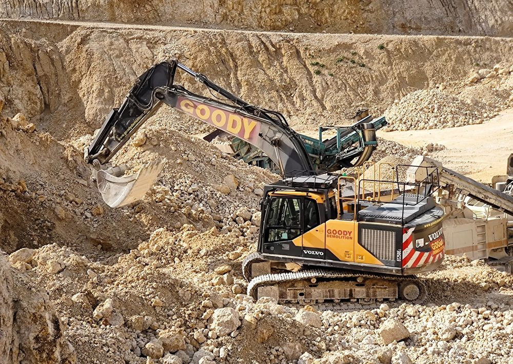 Volvo EC 250 EL - Гусеничний екскаватор: фото 1 Volvo EC 250 EL - Гусеничний екскаватор: фото 1