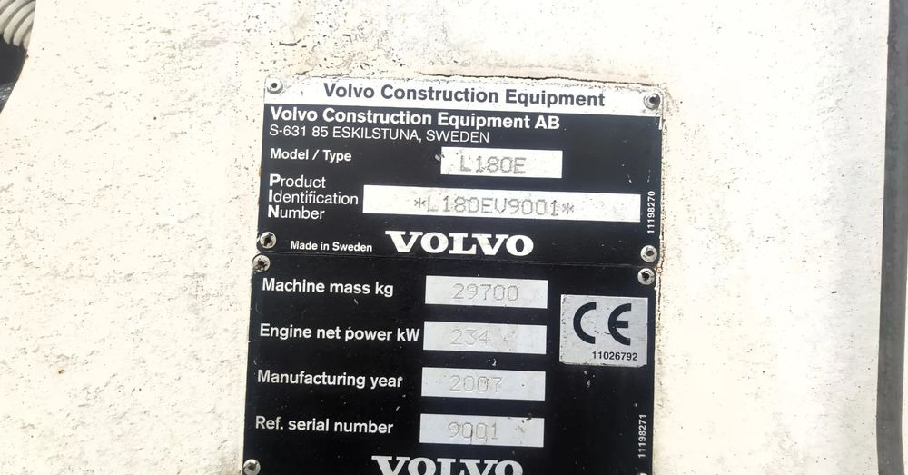 Колісний навантажувач Volvo L180E: фото 12