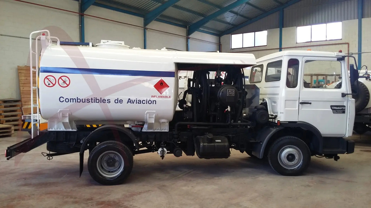 AVGAS B-100 - Вантажівка цистерна: фото 1 AVGAS B-100 - Вантажівка цистерна: фото 1