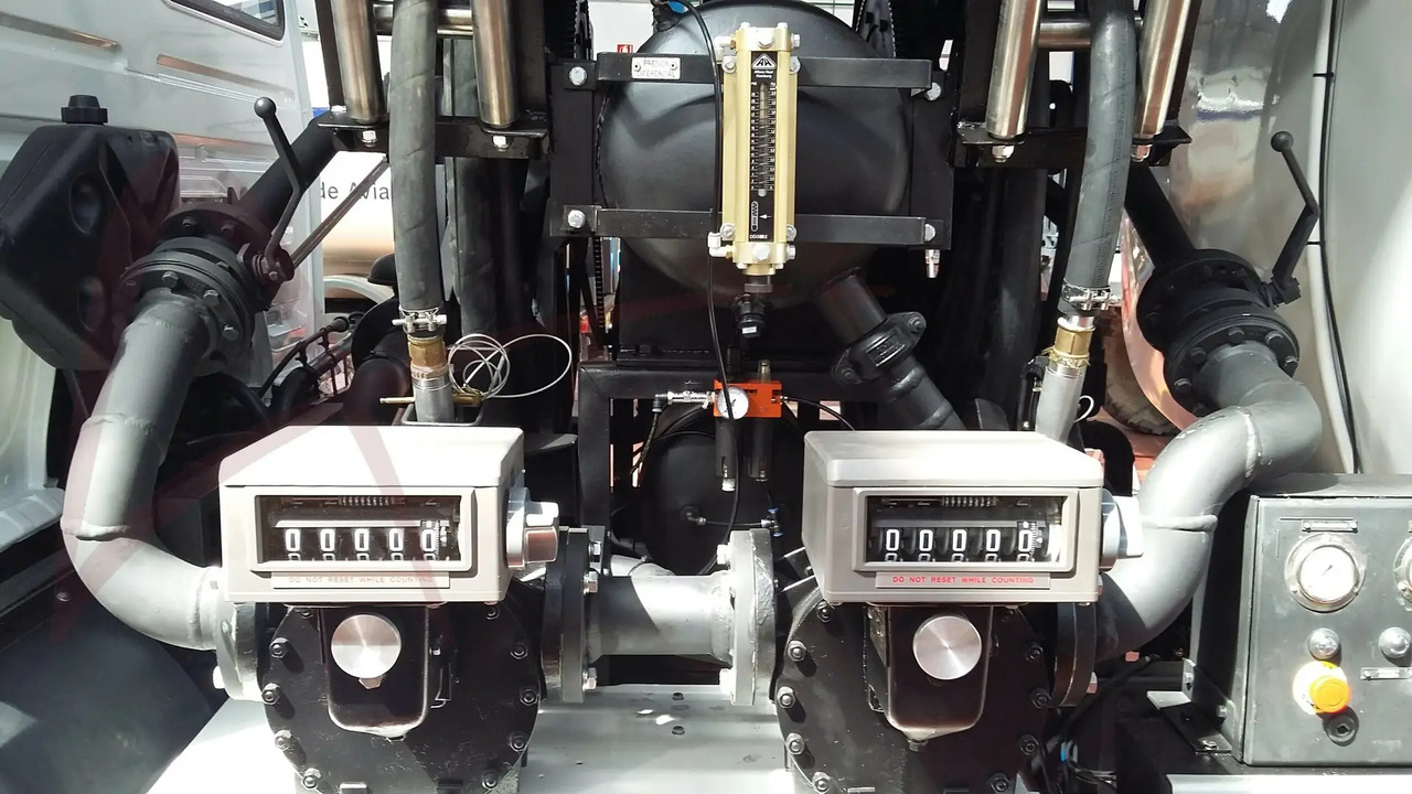 AVGAS B-100 - Вантажівка цистерна: фото 4 AVGAS B-100 - Вантажівка цистерна: фото 4