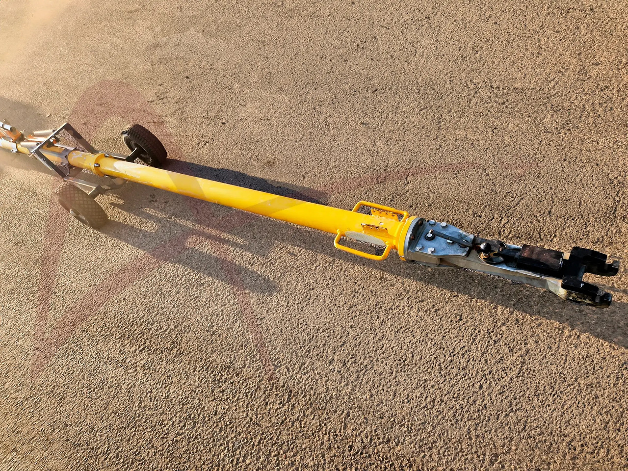 HYDRO TOWE 170-C4 - Аеродромне обладнання: фото 1 HYDRO TOWE 170-C4 - Аеродромне обладнання: фото 1