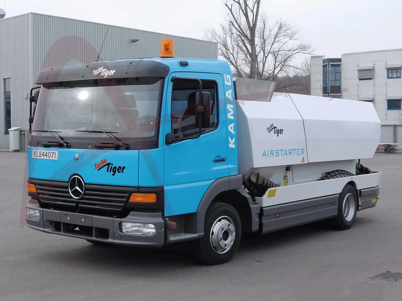 KAMAG TU-SP 850/400 - Аеродромне обладнання: фото 1 KAMAG TU-SP 850/400 - Аеродромне обладнання: фото 1