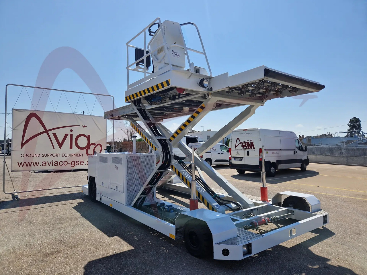 FMC CLT8 - Навантажувач контейнерів і палет: фото 1 FMC CLT8 - Навантажувач контейнерів і палет: фото 1