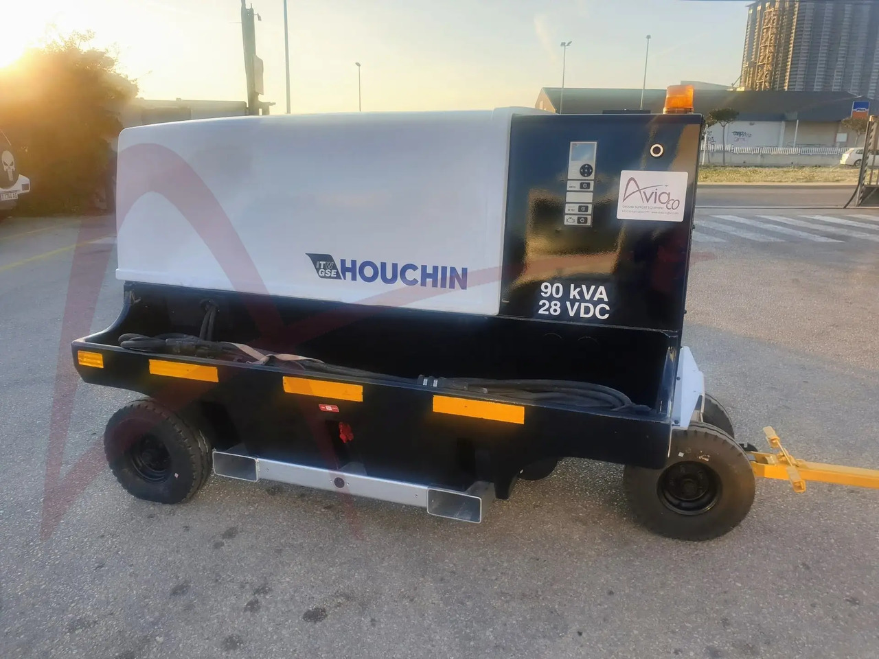 ITW GSE 4400 - Аеродромне джерело живлення: фото 5 ITW GSE 4400 - Аеродромне джерело живлення: фото 5