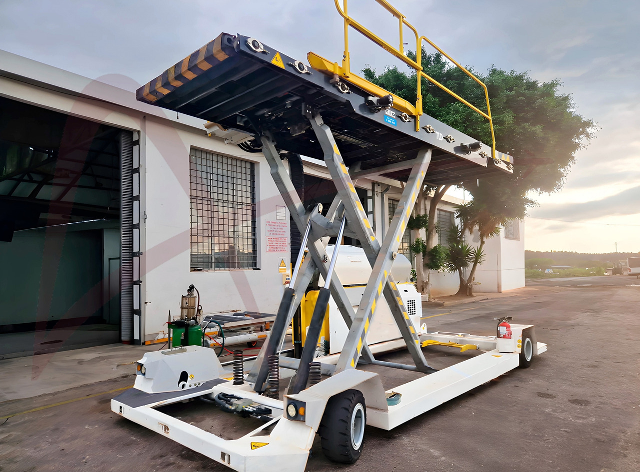 - Навантажувач контейнерів і палет: фото 1 - Навантажувач контейнерів і палет: фото 1