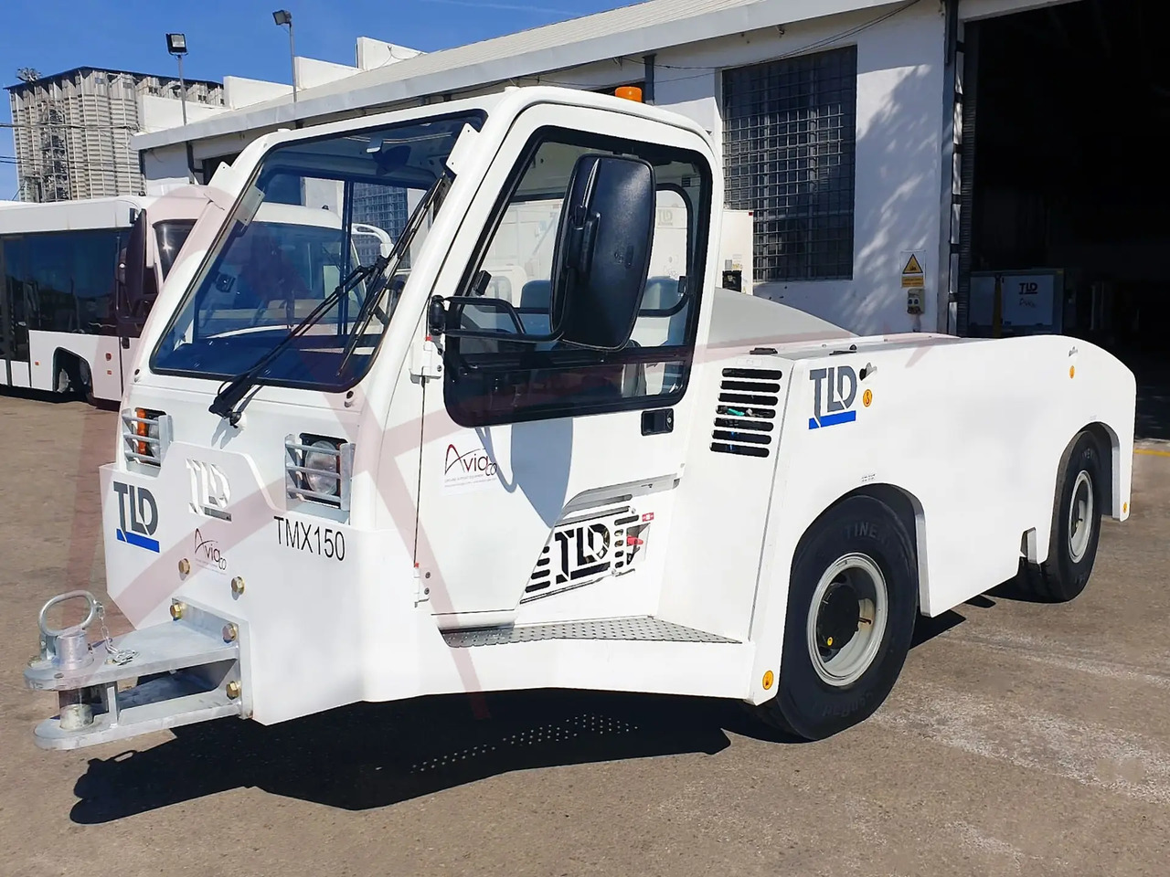 TLD TMX-150/12 - Аеродромний тягач: фото 2 TLD TMX-150/12 - Аеродромний тягач: фото 2