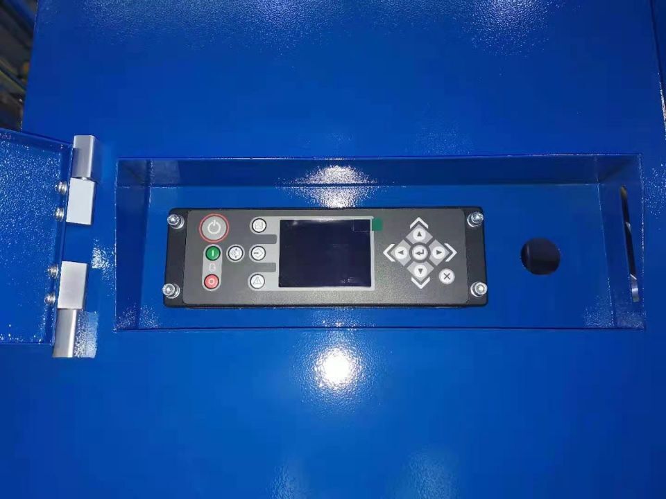 Liutech 320-20 1130CFM 20Bar Portable Screw Diesel - Повітряний компресор: фото 4 Liutech 320-20 1130CFM 20Bar Portable Screw Diesel - Повітряний компресор: фото 4