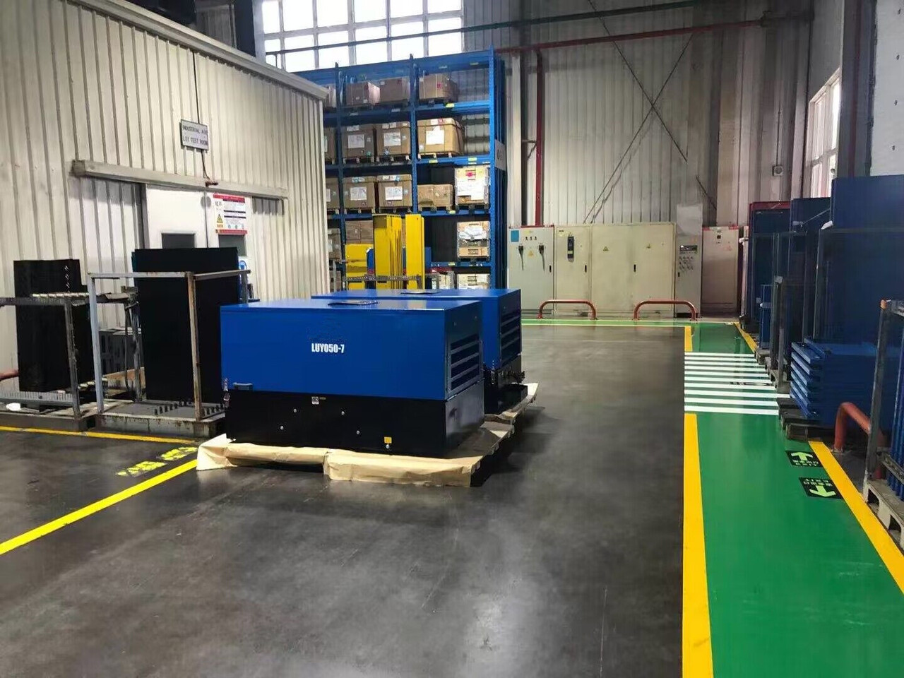 Liutech 050-7 177CFM 7 Bar Portable Screw Diesel - Повітряний компресор: фото 4 Liutech 050-7 177CFM 7 Bar Portable Screw Diesel - Повітряний компресор: фото 4