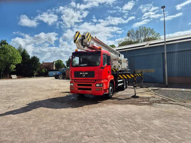Bronto skylift 28-2T1 28 m hi lift hoogwerker MAN TGA 26. - Автовишка: фото 2 Bronto skylift 28-2T1 28 m hi lift hoogwerker MAN TGA 26. - Автовишка: фото 2