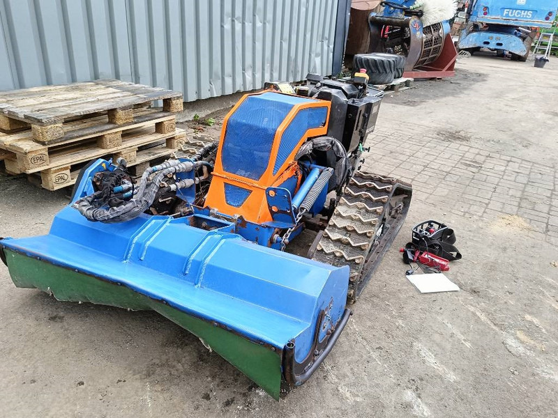 IRUS deltrak 2.0 robot remote mower maaier quatrak trac - Косарка: фото 4 IRUS deltrak 2.0 robot remote mower maaier quatrak trac - Косарка: фото 4