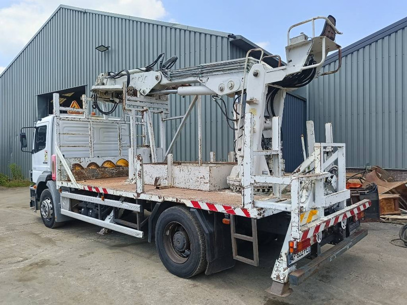 Mercedes-Benz atego risa camgrue 9501 drill boor airco incl rod - Бурова установка: фото 4 Mercedes-Benz atego risa camgrue 9501 drill boor airco incl rod - Бурова установка: фото 4