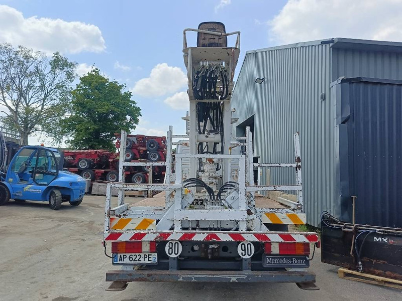 Mercedes-Benz atego risa camgrue 9501 drill boor airco incl rod - Бурова установка: фото 5 Mercedes-Benz atego risa camgrue 9501 drill boor airco incl rod - Бурова установка: фото 5