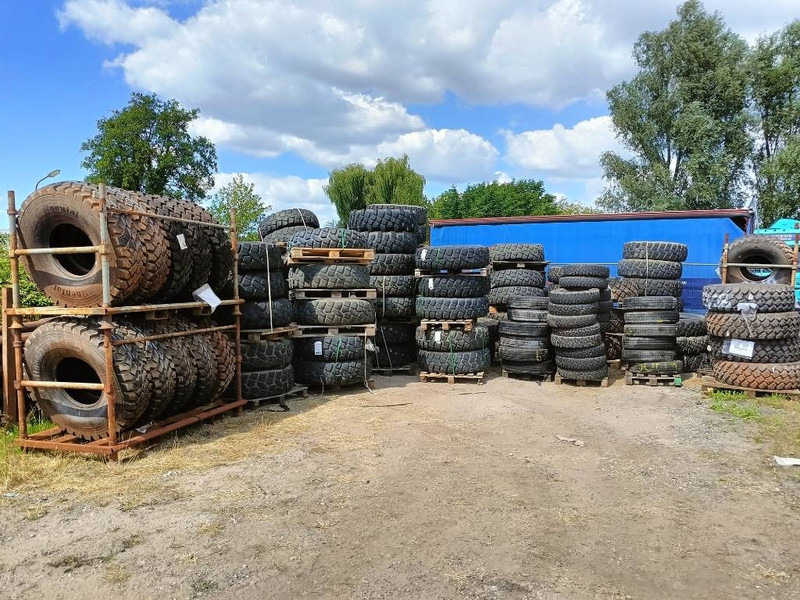 Michelin 12.00R20 , 14.00R20, 335/80R20 , 395/85R2 365/80R2 - Шини і диски в категорії Будівельна техніка: фото 1 Michelin 12.00R20 , 14.00R20, 335/80R20 , 395/85R2 365/80R2 - Шини і диски в категорії Будівельна техніка: фото 1