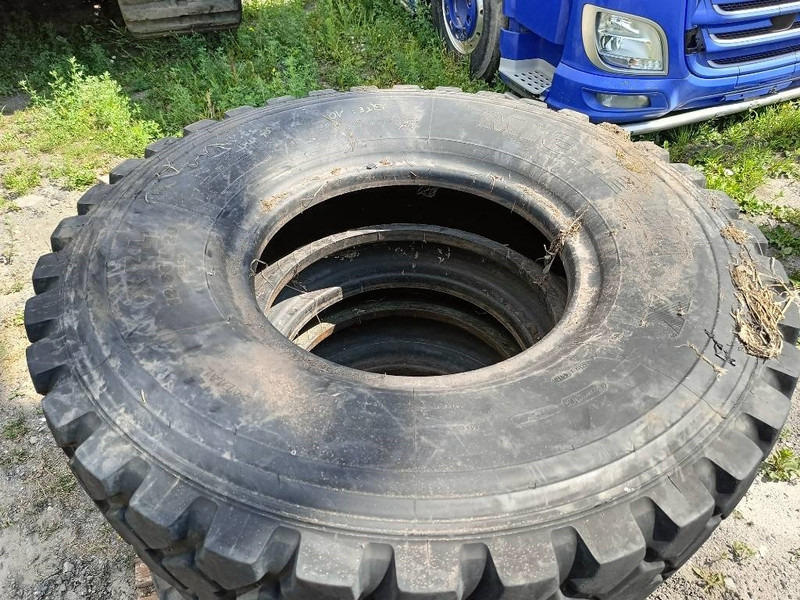 Michelin 12.00R20 , 14.00R20, 335/80R20 , 395/85R2 365/80R2 - Шини і диски в категорії Будівельна техніка: фото 3 Michelin 12.00R20 , 14.00R20, 335/80R20 , 395/85R2 365/80R2 - Шини і диски в категорії Будівельна техніка: фото 3