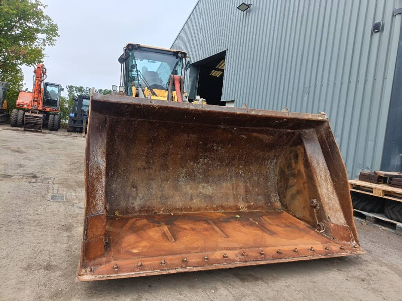 Volvo L 120 F Loader shovel wiellader - Колісний навантажувач: фото 3 Volvo L 120 F Loader shovel wiellader - Колісний навантажувач: фото 3