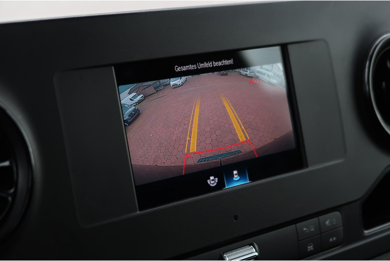 Суцільнометалевий фургон Mercedes-Benz Sprinter 317 CDI L2H2 AUT/ CAMERA/ MBUX/ CRUISE/ AIRCO: фото 7 Суцільнометалевий фургон Mercedes-Benz Sprinter 317 CDI L2H2 AUT/ CAMERA/ MBUX/ CRUISE/ AIRCO: фото 7