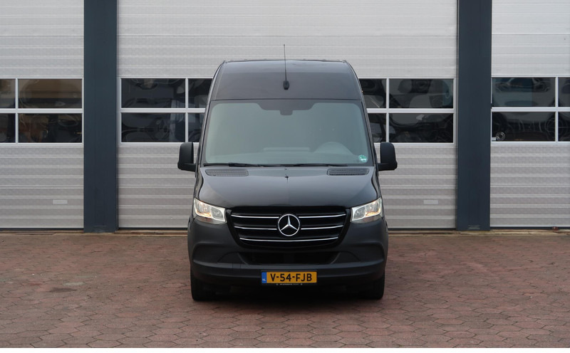 Суцільнометалевий фургон Mercedes-Benz Sprinter 317 CDI L2H2 AUT/ CAMERA/ MBUX/ CRUISE/ AIRCO: фото 17 Суцільнометалевий фургон Mercedes-Benz Sprinter 317 CDI L2H2 AUT/ CAMERA/ MBUX/ CRUISE/ AIRCO: фото 17