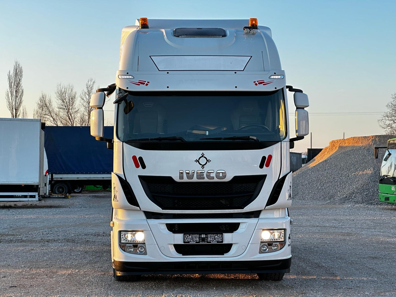 Iveco STRALIS 570 6X4 450000 TOP - Тягач: фото 2 Iveco STRALIS 570 6X4 450000 TOP - Тягач: фото 2